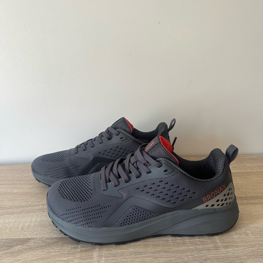 Title: BRONAX Sneakers - Size EU 44 / US 11 - Charcoal Grey
